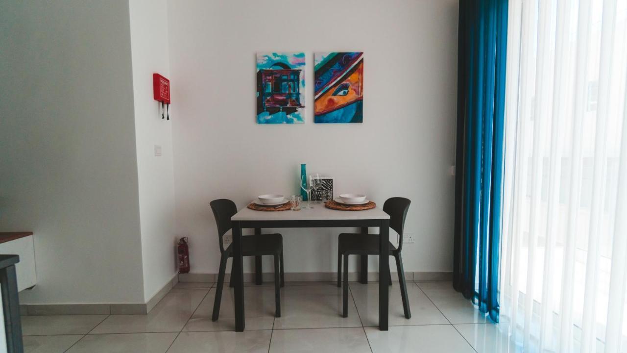Ideal Location, Stylish 1Br Apartment With Free Parking สลีมา ภายนอก รูปภาพ